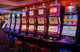 jili646 casino live dealer baccarat table on mobile screen